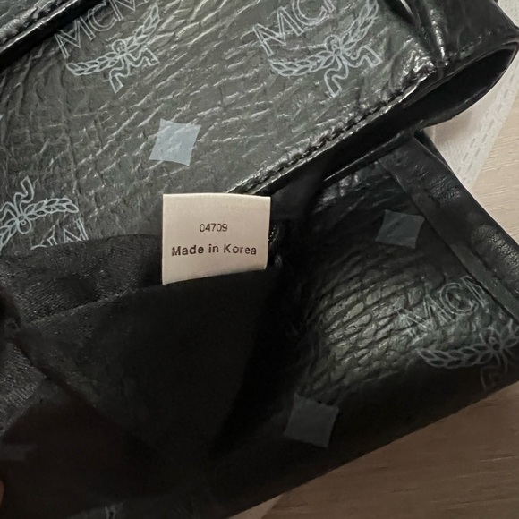 MCM Visetos Crossbody - Picture 17 of 17
